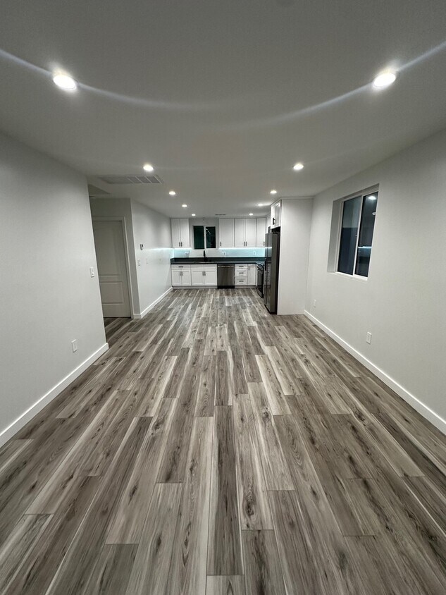 Foto principal - 10626 S Gramercy Pl
