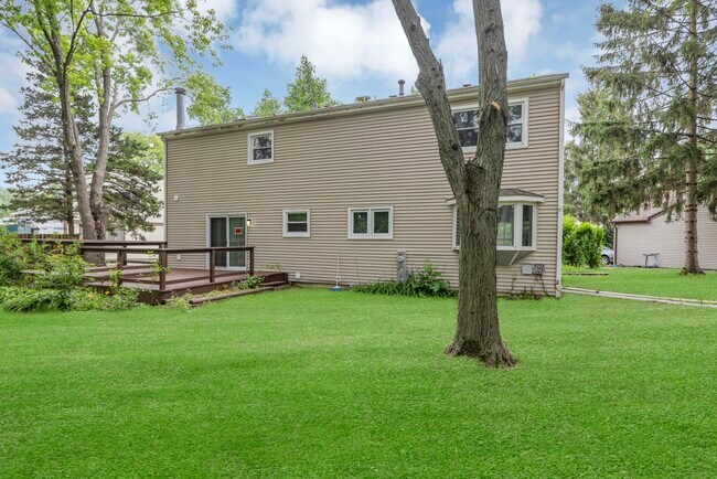 Foto del edificio - 30W274 Brighton Ct