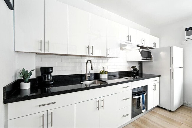 Foto del edificio - 343 Van Buren St