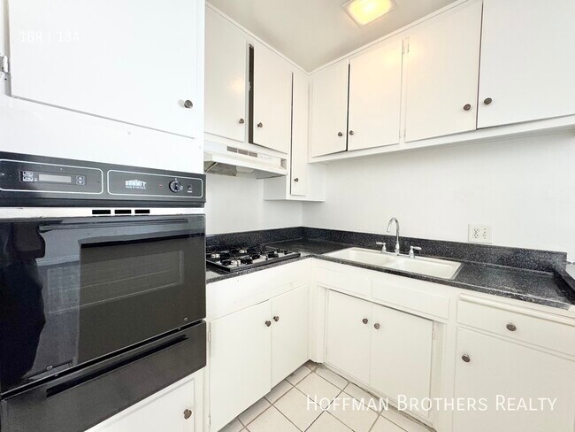 Foto del edificio - 3718 Mentone Ave