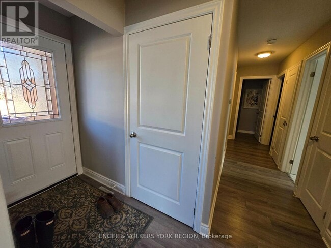 Photo du bâtiment - 18 Elrose Rd