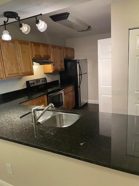 Foto del edificio - 638 Kenwick Cir