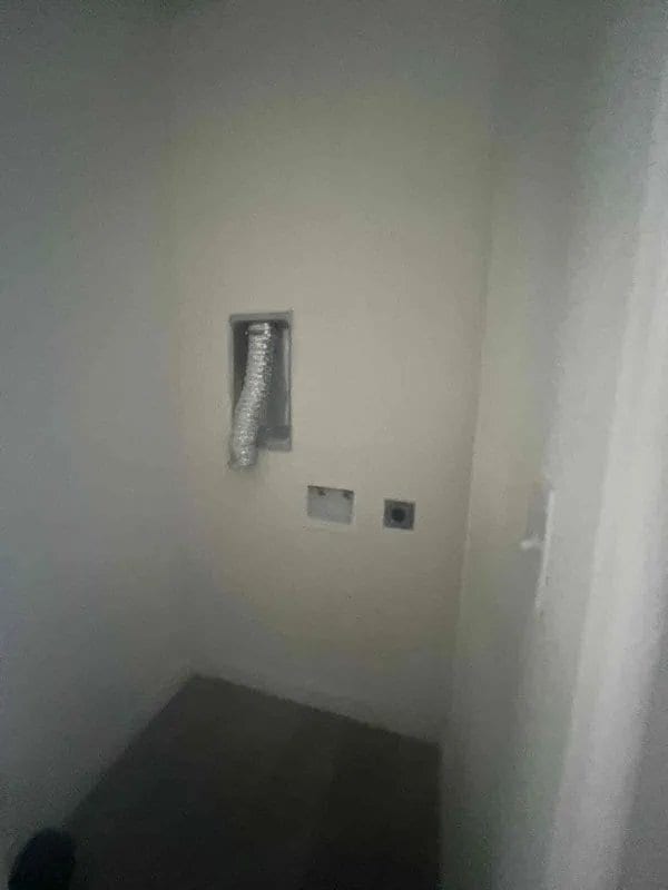 Building Photo - 1806 Atrium Pl Dr