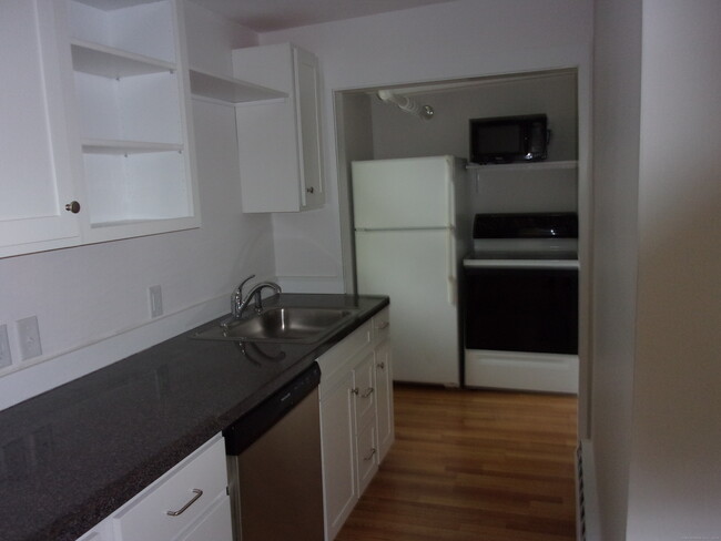 Foto del edificio - 1555 Stafford Rd