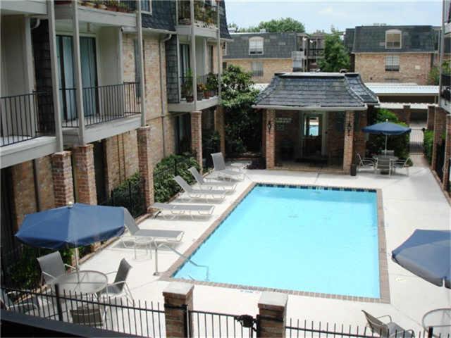 Foto del edificio - 2475 Underwood St