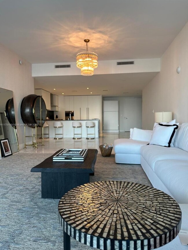 Foto del edificio - 700 NE 26th Terrace