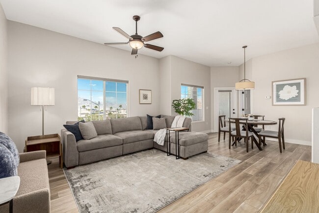 Building Photo - Stunning furnished 2-Bedroom Condo with Mo...