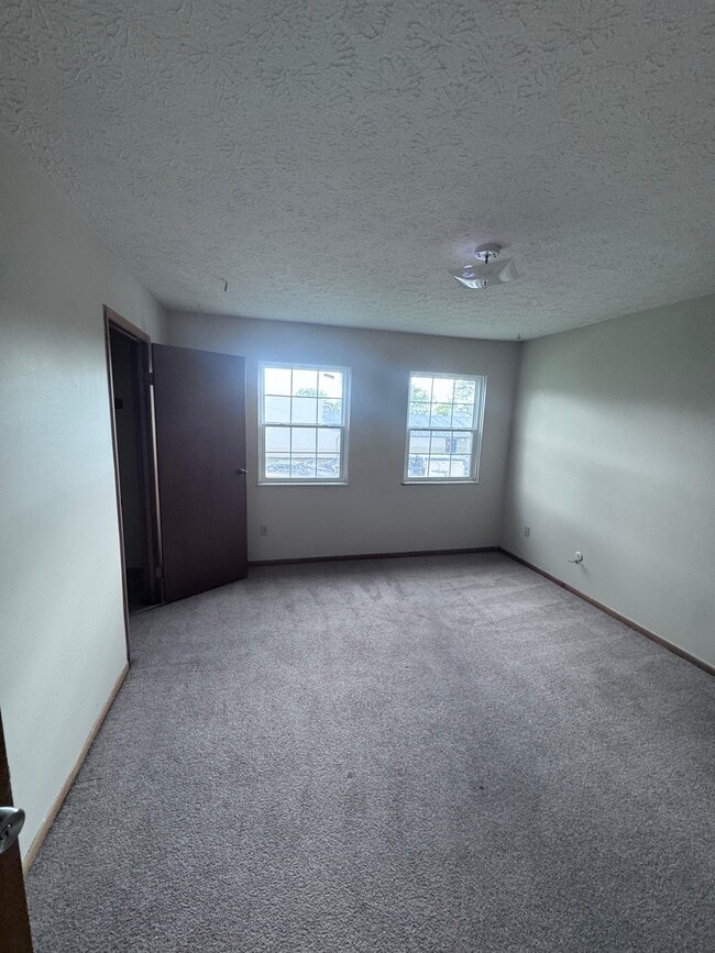 Building Photo - 2666 Sawbury Blvd