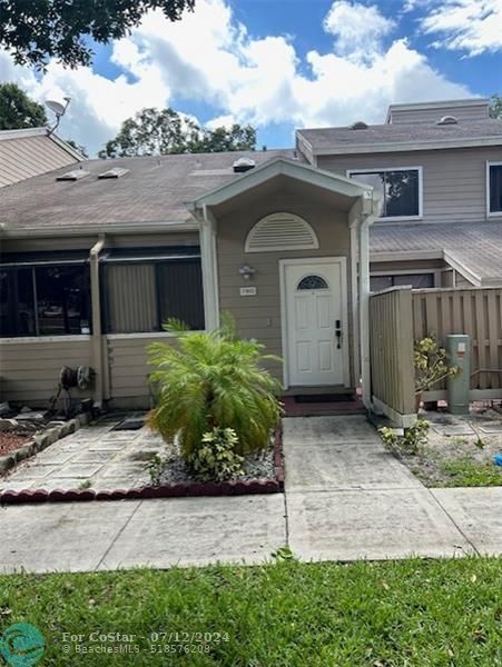 Foto del edificio - 7160 Sportsman Dr