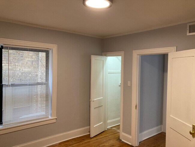 Foto del edificio - 7331 N Honore St