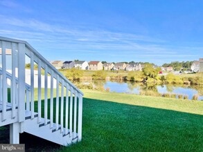 Building Photo - 56 Black Cherry Dr