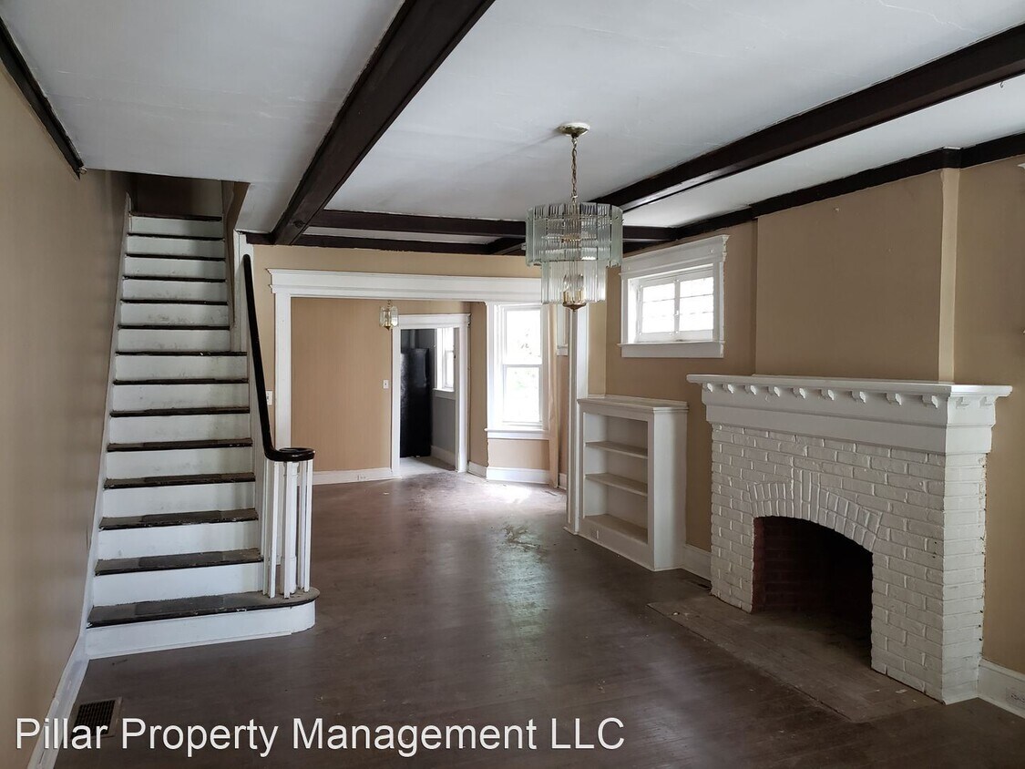 Building Photo - 3 br, 1 bath House - 33 Bryn Mawr Avenue