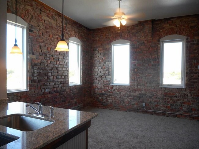 Building Photo - Graford Apartment