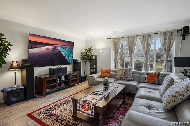 Foto del edificio - 2653 Berry Dr