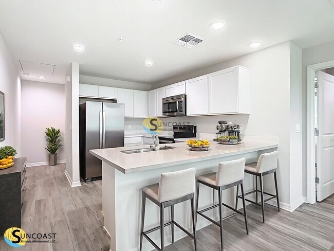 Building Photo - 3821 SW 43rd Ct