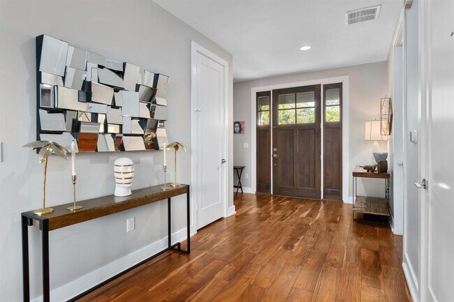 Foto del edificio - 3302 Funston St