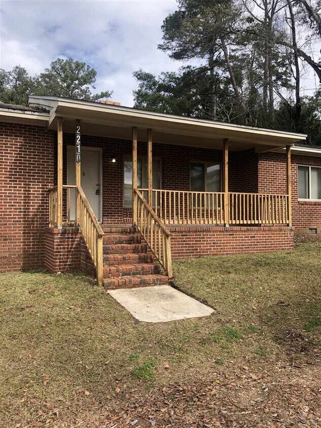 2210 W Tennessee St, Tallahassee, FL 32304 House for Rent in