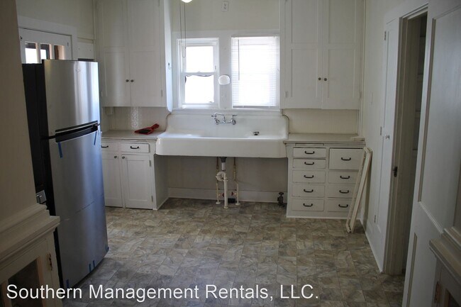 Foto del edificio - 2 br, 1 bath House - 4 Hanover St 2nd Fl