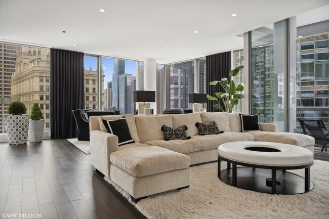 Foto del edificio - 403 N Wabash Ave