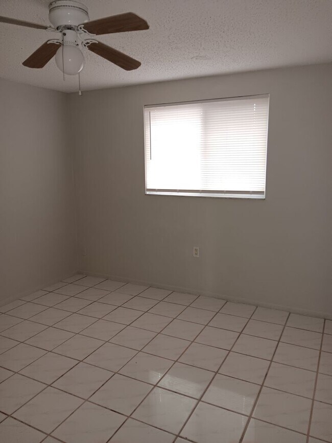 Foto del edificio - 2/1 Apartment in New Port Richey