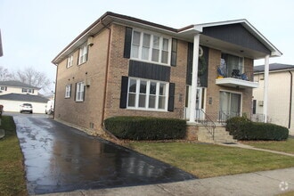Building Photo - 4520 Park Ave