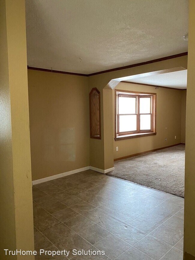 Foto del edificio - 3 br, 2 bath House - 1121 5th Ave N