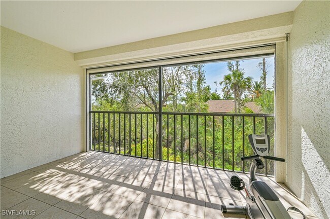Foto del edificio - 17458 Blueberry Hill Dr