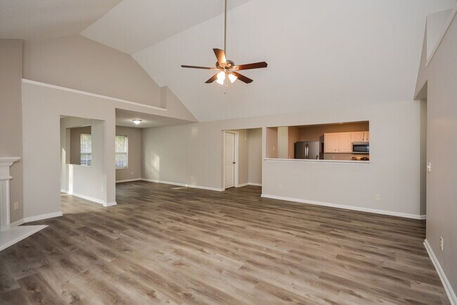 Foto del edificio - 4897 Truitt Ln
