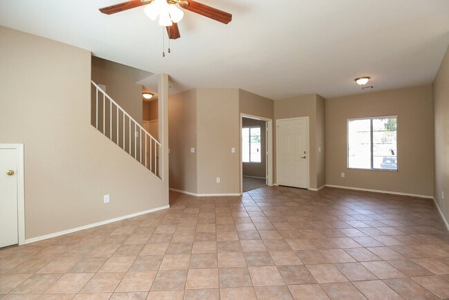Building Photo - 1575 E Baylor Ln