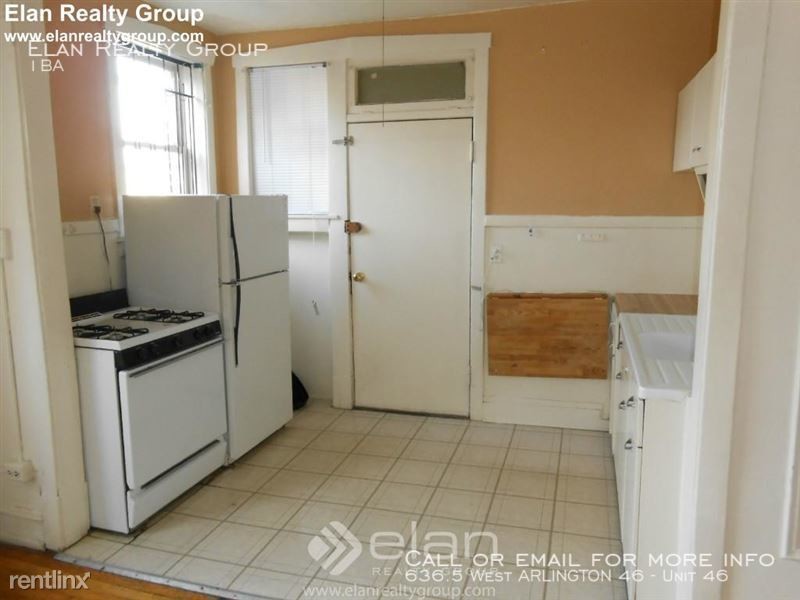 Primary Photo - 636.5 West ARLINGTON 46