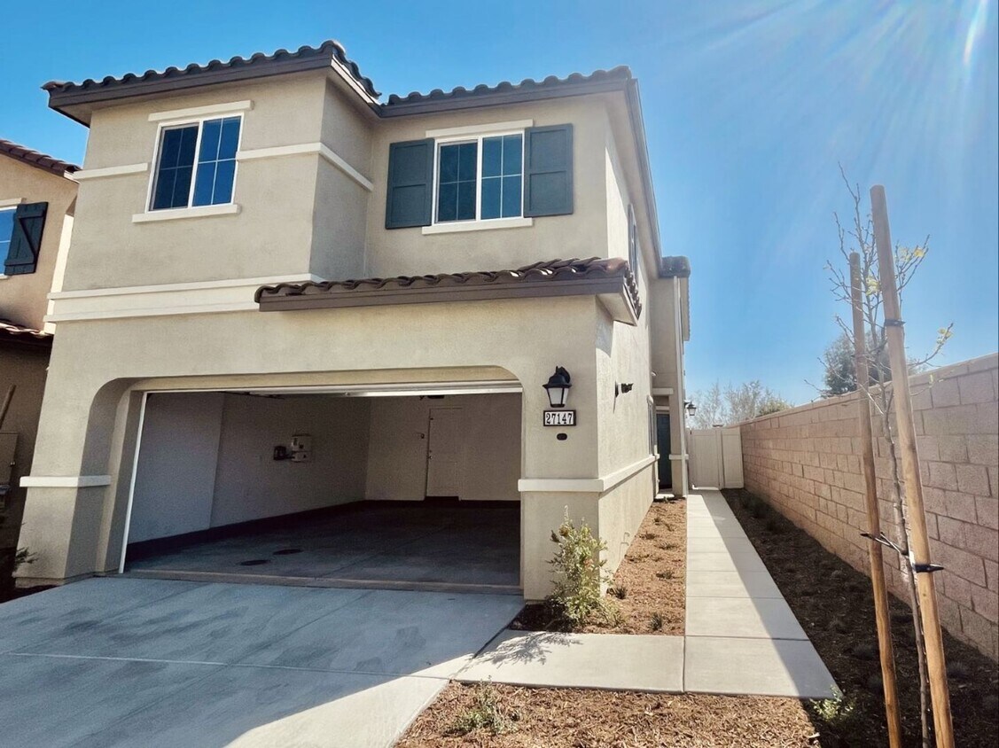 27147 Canyon Rock Ct, Moreno Valley, CA 92555 House Rental in Moreno