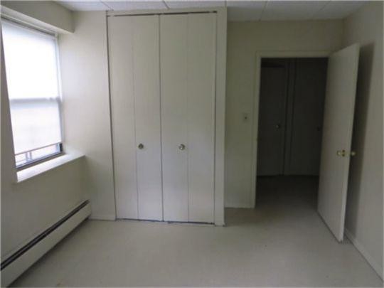 Foto del edificio - 11047 5th St