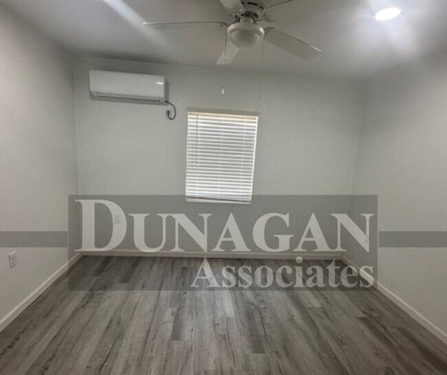 Foto del edificio - 2 Bedroom, 1 Bath apartment