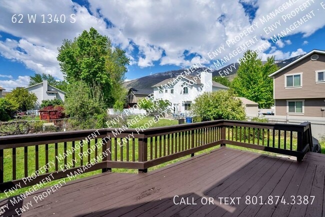 Building Photo - $500 OFF YOUR FIRST MONTH! Amazing 4 Bed -...