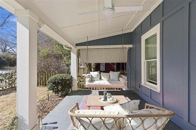 Building Photo - 1030 Kirkwood Ave SE