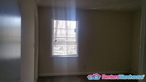 Foto del edificio - 2677 Woodridge Dr
