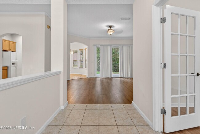 Building Photo - 2407 Southern Links Dr