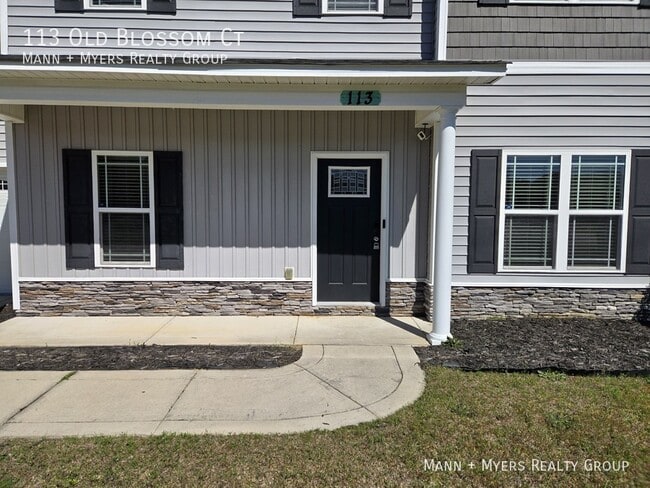 Building Photo - 113 Old Blossom Ct