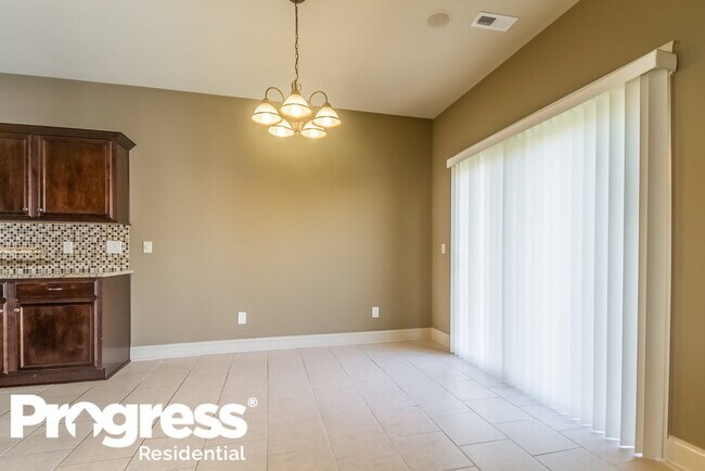 Foto del edificio - 2648 Candlewick Ct