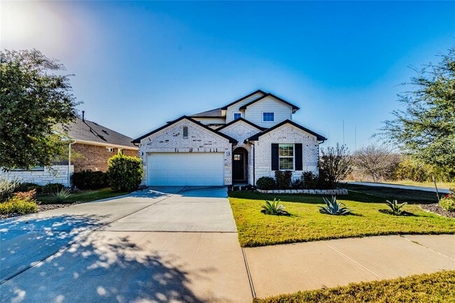 Building Photo - 10932 Defender Trl