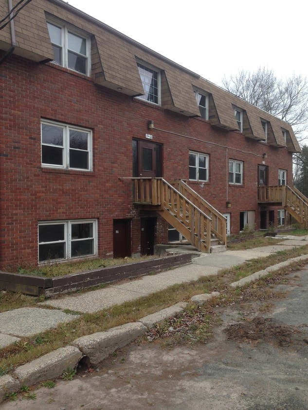 10 Dorm Dr, Hurleyville, NY 12747 Apartments in Hurleyville, NY