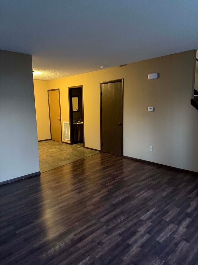 Building Photo - Sugar Wood