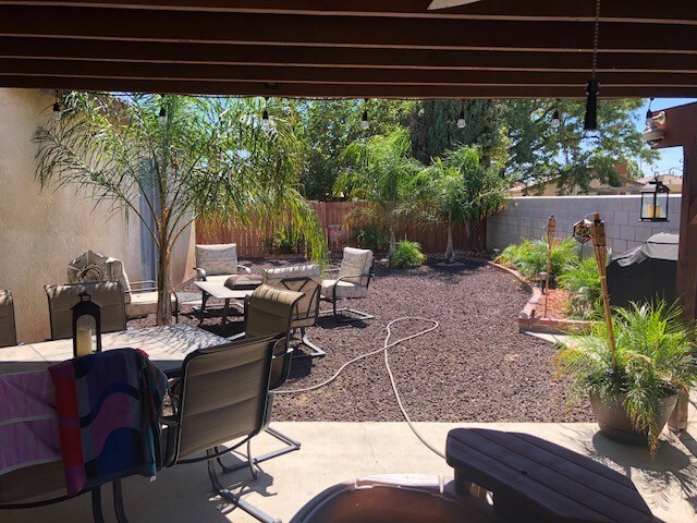 Building Photo - 14405 Unity Ct