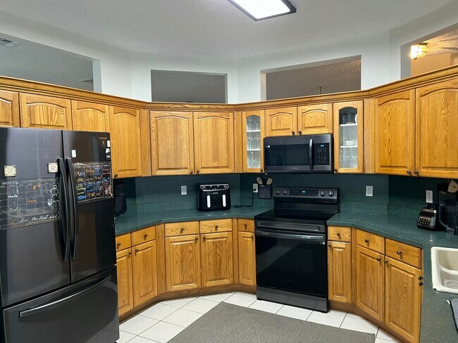 Foto del edificio - 9368 Fox Trot Ln