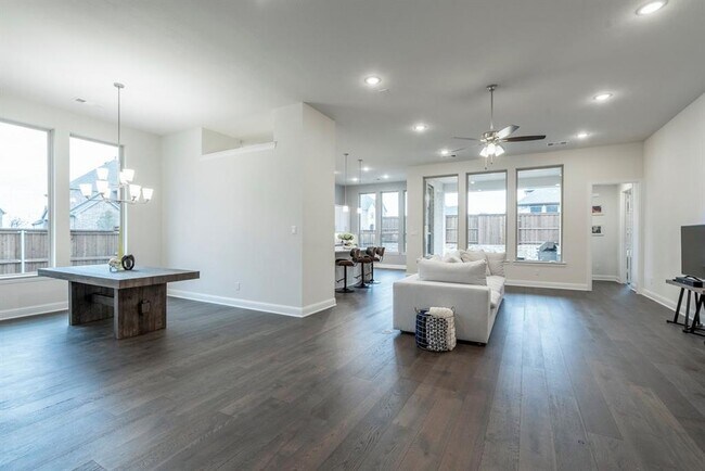 Building Photo - 3911 Prairie Crossing