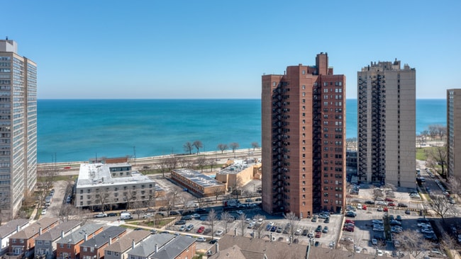 Building Photo - 4940 S East End Ave
