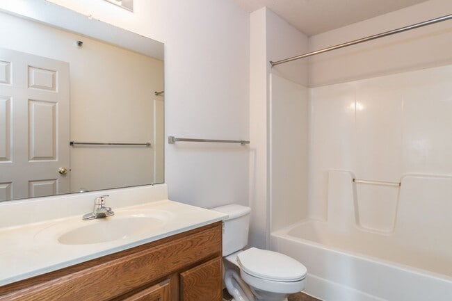 Interior Photo - EAST HAMPTON