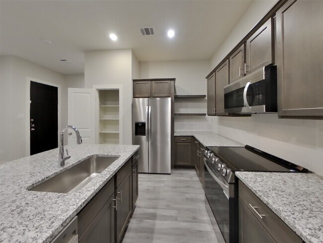 Foto del edificio - 22714 Terrazzo Dr