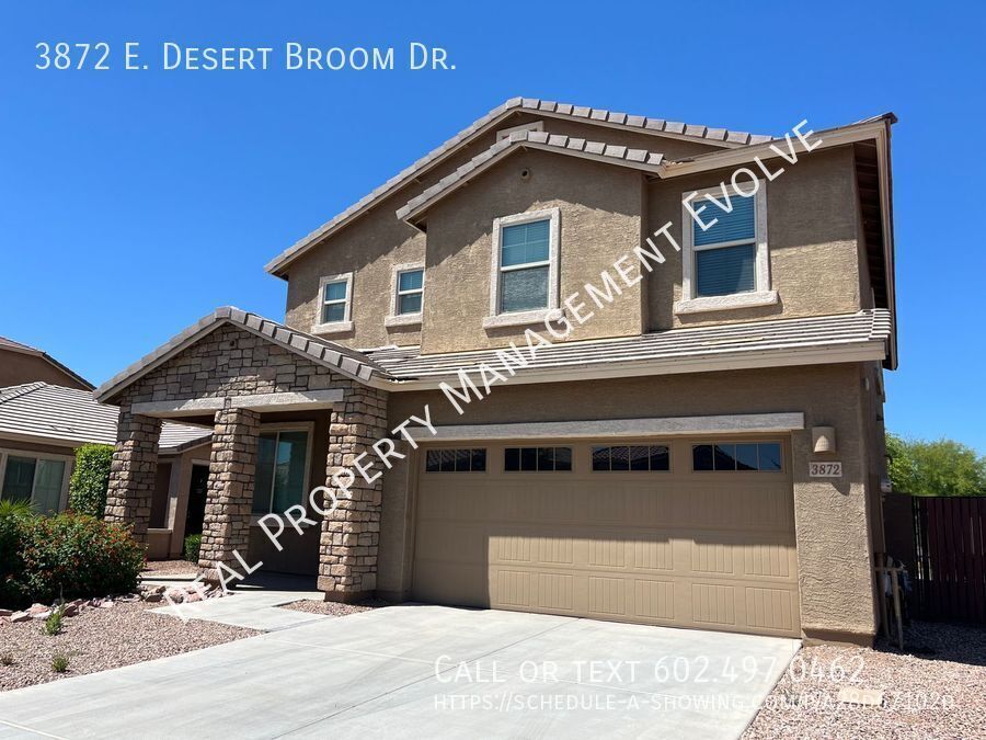 Foto principal - 3872 E Desert Broom Dr