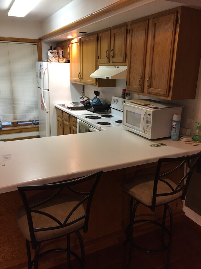 Foto del edificio - 113 Raylinsky Rd